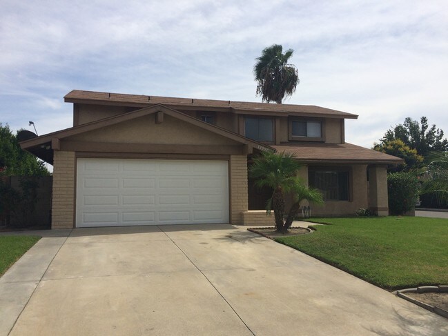 Building Photo - 13557 Preciado Ave