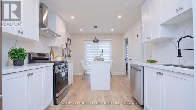 Building Photo - 2 Betteridge Ln