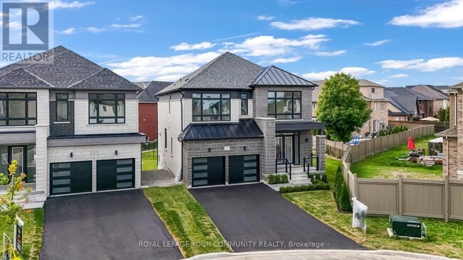 Building Photo - 2 Bunn Ct