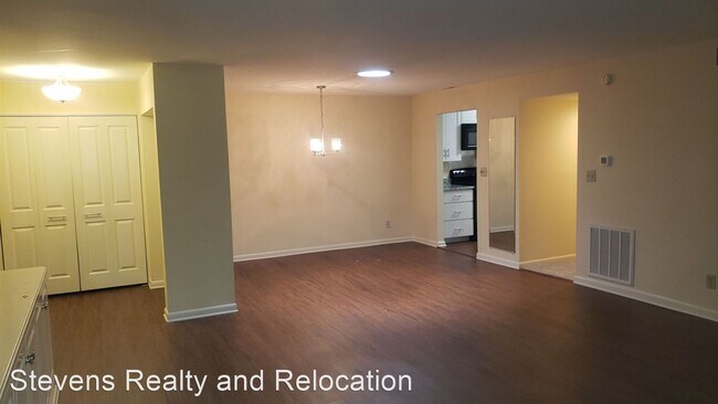 Building Photo - 2 br, 2 bath House - 4711F Edwards Mill Road