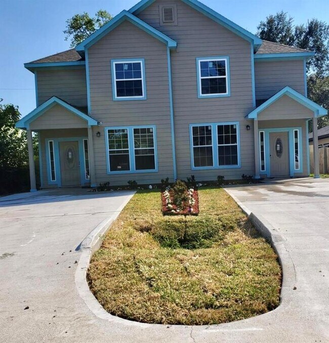 Building Photo - 4122 Mallow St