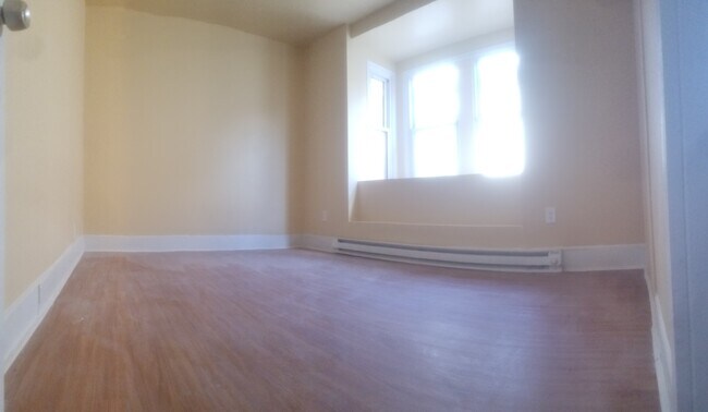 Building Photo - 4607 Frankford Ave