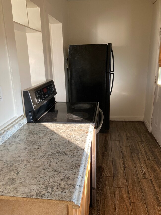 Foto del edificio - 916 Maple St