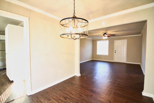 Foto del edificio - 2218 S V St