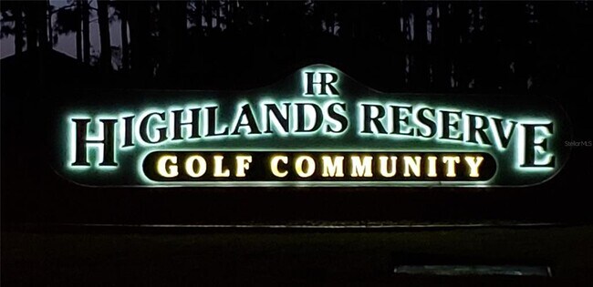 Foto del edificio - 332 Gleneagles Dr