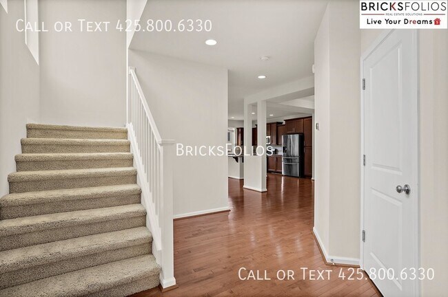 Building Photo - Welcome Home to the Stunning Corner Reside...