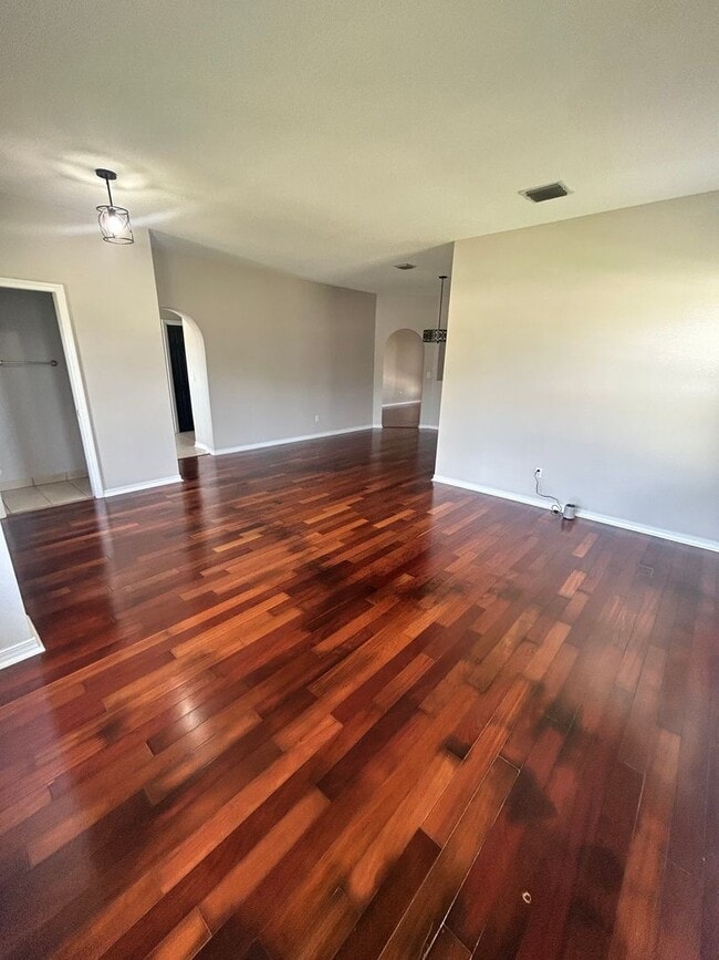 Foto del edificio - 3474 Cherry Ridge Rd