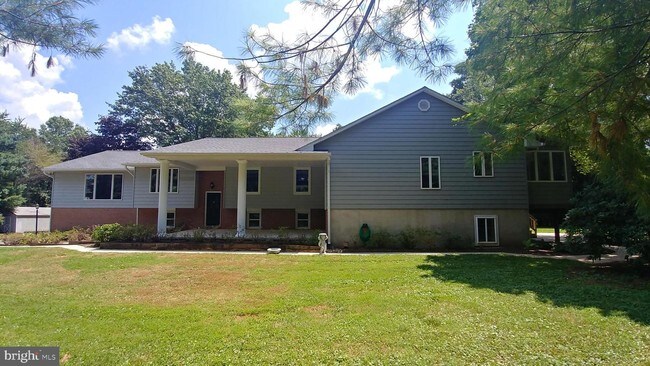 Foto del edificio - 3789 Ivory Rd