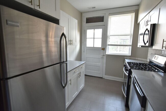 Foto del edificio - 706 W Grace St