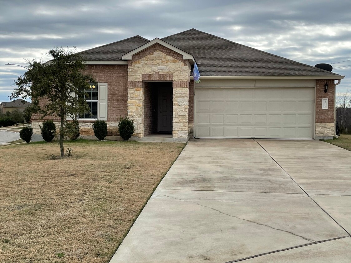 5713 Cass Ct, Austin, TX 78754 House Rental in Austin, TX