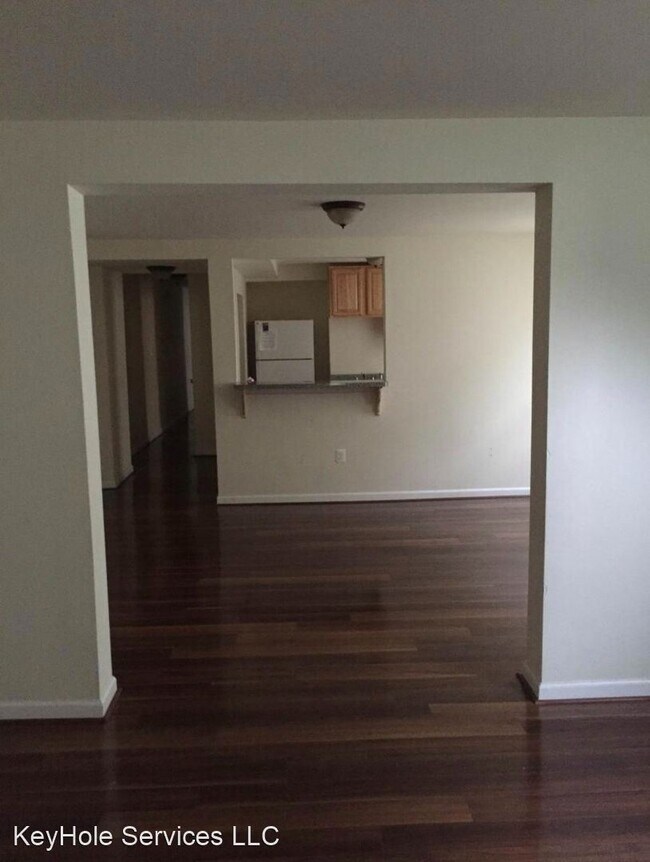 Foto del edificio - 4004 Oakford Ave