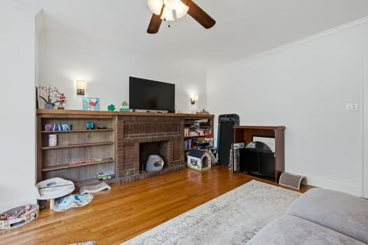 Foto del edificio - 1411 W Byron St