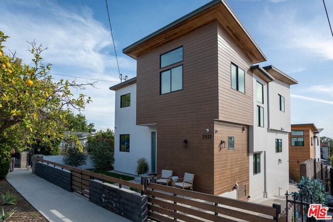 Building Photo - 2512 Berkeley Ave