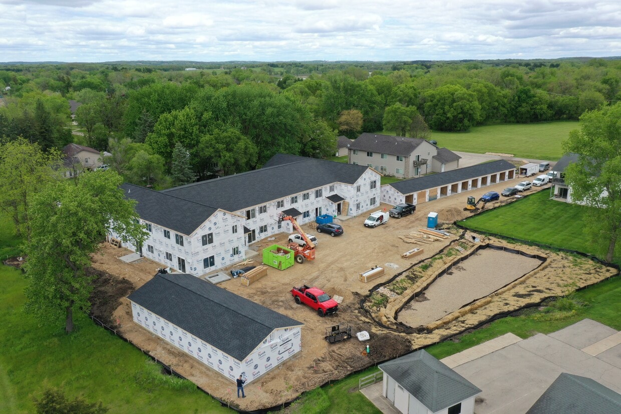Primary Photo - The Arny Apartments