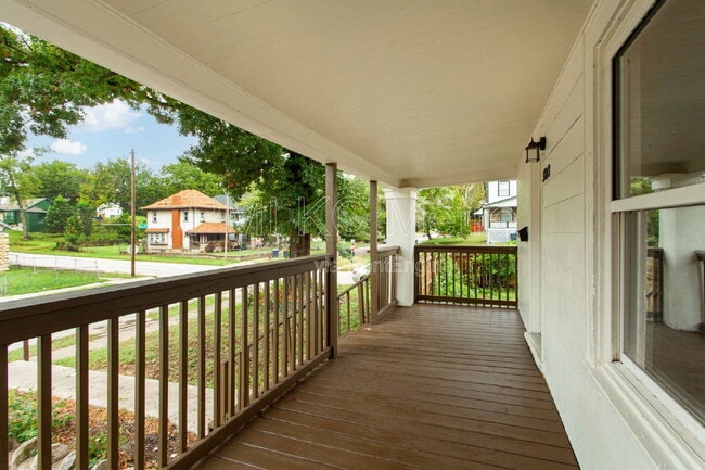 Foto del edificio - 3803 Highland Ave