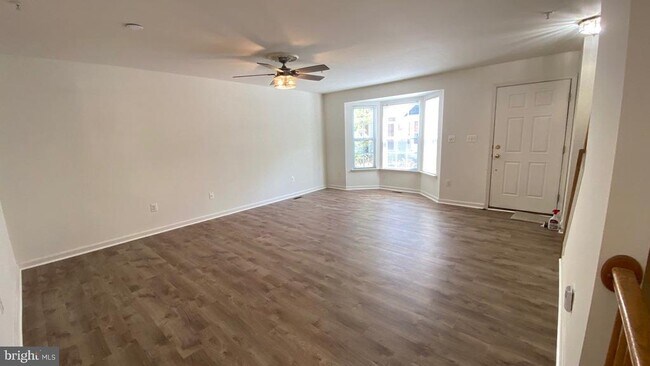 Building Photo - 6607 Fable Ct