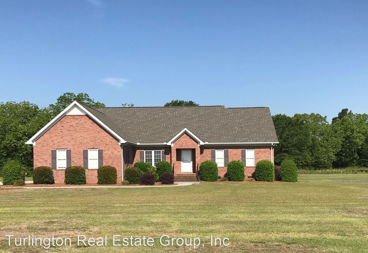 Primary Photo - 4 br, 2 bath House - 4999 Green Path Road