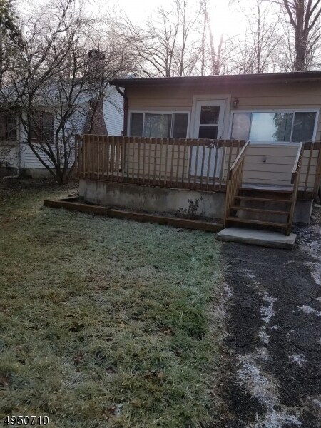Building Photo - 40 Wildwood Rd