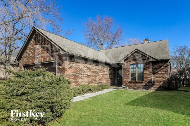 Foto del edificio - 1651 Parkthorne Dr