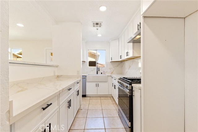 Building Photo - 13725 Nahum Dr