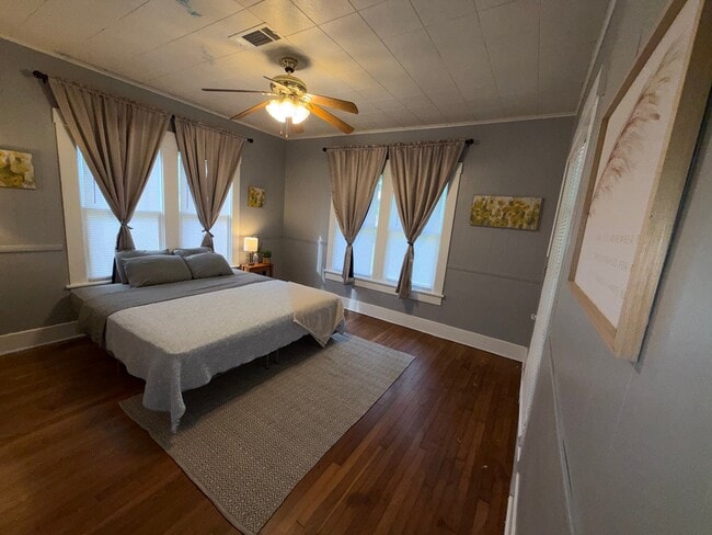 Foto del edificio - 1707 N 5th St