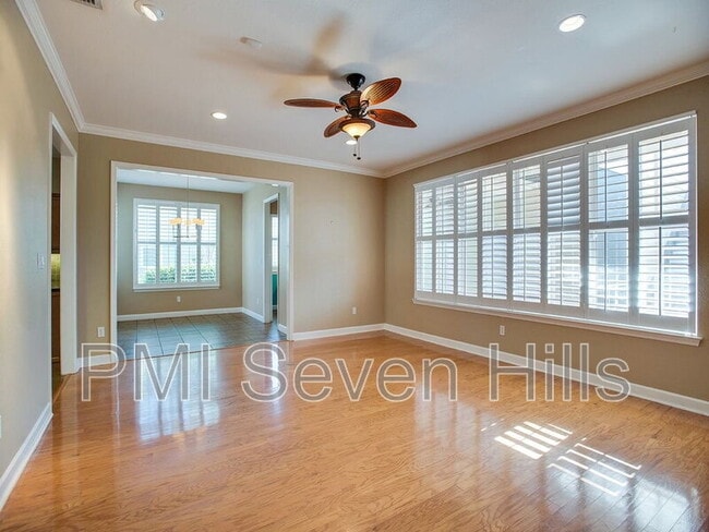 Building Photo - 4229 Summertree Dr