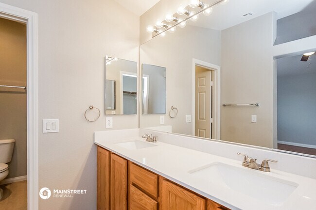 Building Photo - 299 Red Eucalyptus Dr