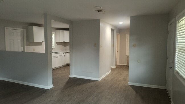 Foto del edificio - 807 S Chestnut St