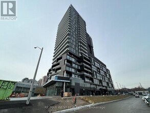 Building Photo - 10 Graphophone Grv