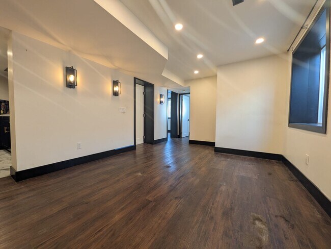 Photo du bâtiment - 198 Wright Av