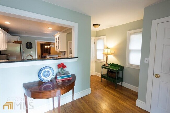 Foto del edificio - 776 Valley Brook Rd