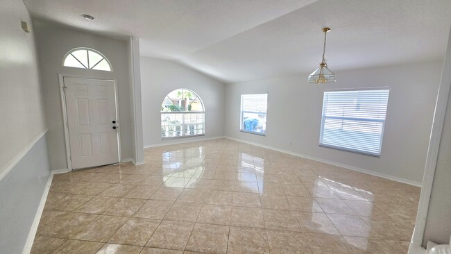 Building Photo - 9730 White Barn Way