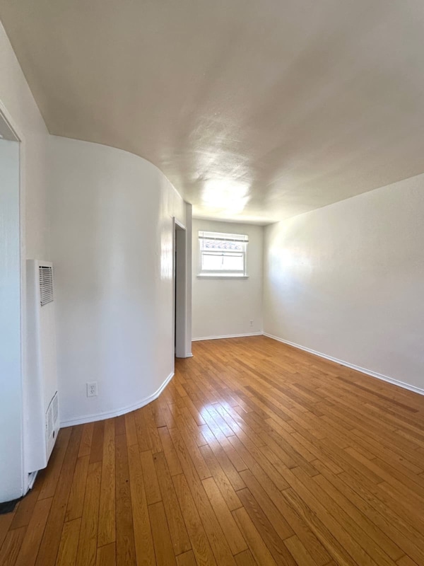 Foto del edificio - 1737 N Sycamore Ave