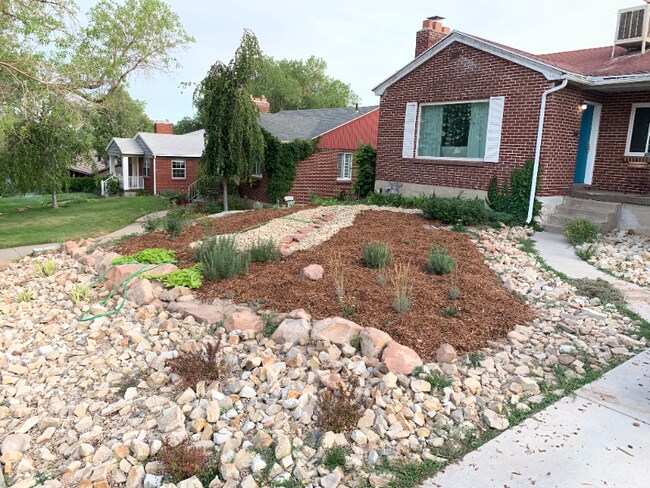 Foto del edificio - 2365 Bryan Ave