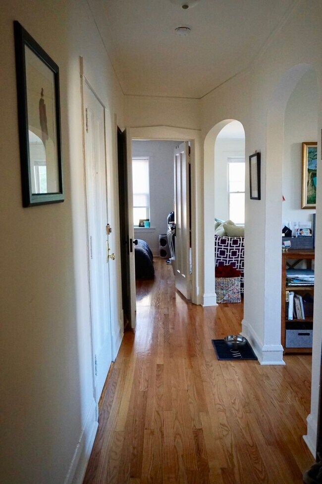 Foto del edificio - Huge Renovated 2 Bedroom in North Park