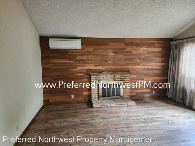 Building Photo - 3 br, 2 bath House - 3725 Keeler Ave