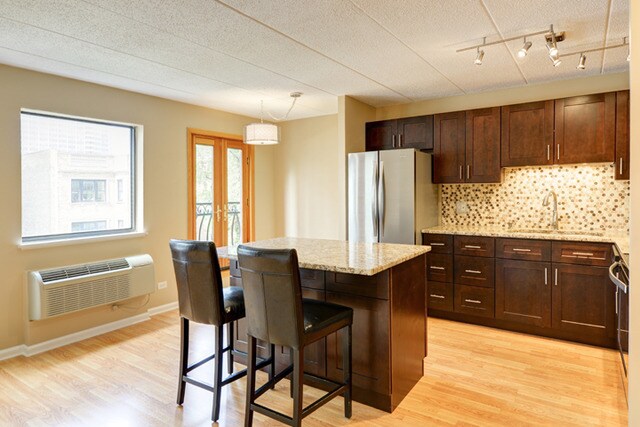 Foto del edificio - 711 W Gordon Ter