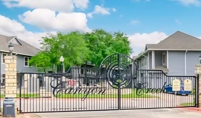 Building Photo - 1301 Canyon Creek Cir