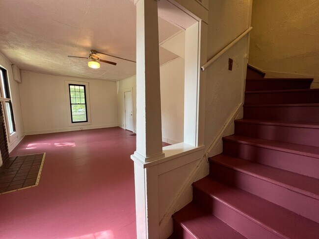 Foto del edificio - 805 N Park Ave