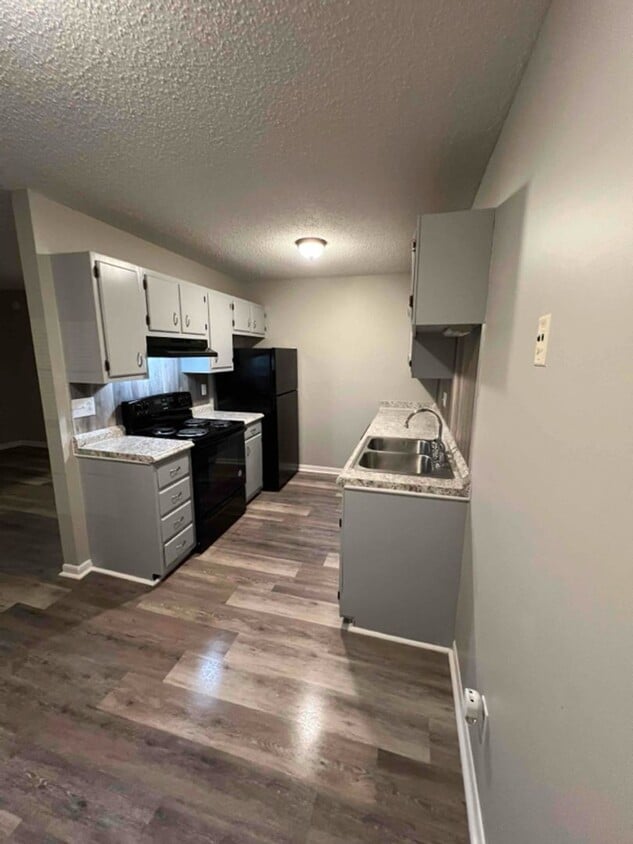 1 Bedroom 1 Bath located in Charming North... - 1 Bedroom 1 Bath located in Charming North...