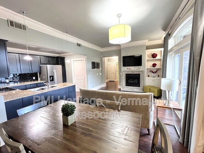 Foto del edificio - 600 W Meadow St