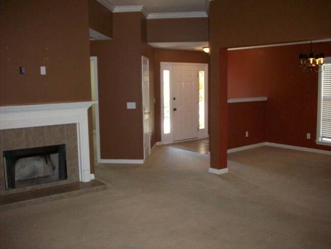 Building Photo - 1419 Melissa Ln  in Thorington Trace