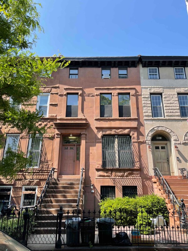 553 Decatur St, Brooklyn, NY 11233 Room for Rent in Brooklyn, NY