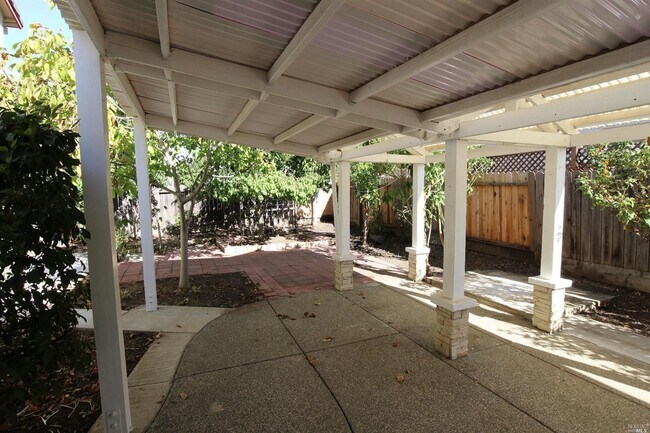 Building Photo - 971 Youngsdale Dr