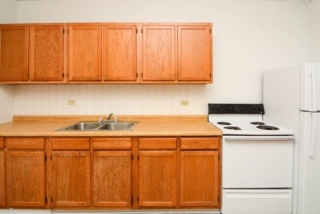 Foto del edificio - 2319 N Kedzie Blvd