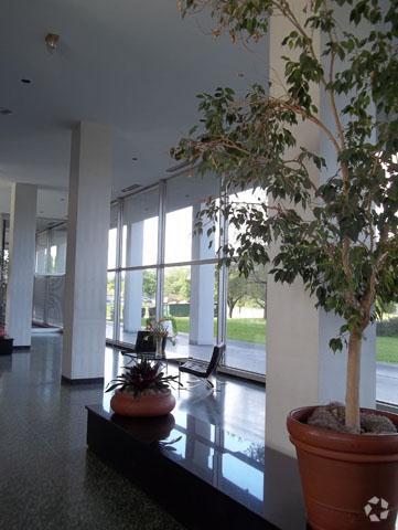 Lobby - Lafayette Towers