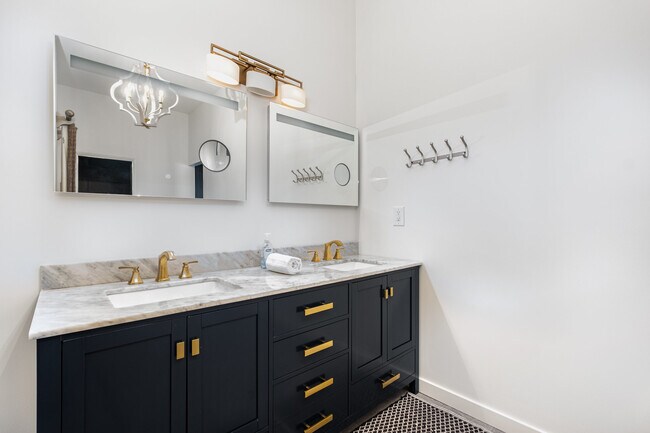 Foto del edificio - 4006 Apple Valley Dr