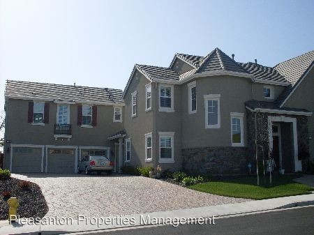 Primary Photo - 5 br, 4 bath House - 782 Rolling Hills Ln.