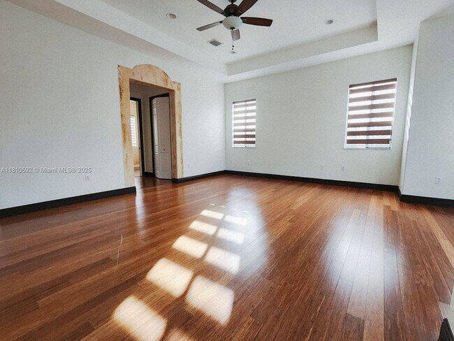 Foto del edificio - 7839 SW 195th Ter