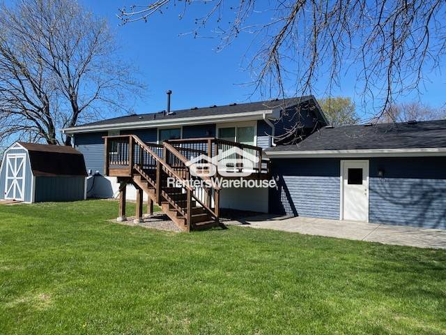 Building Photo - 3600 Trenton Ln N